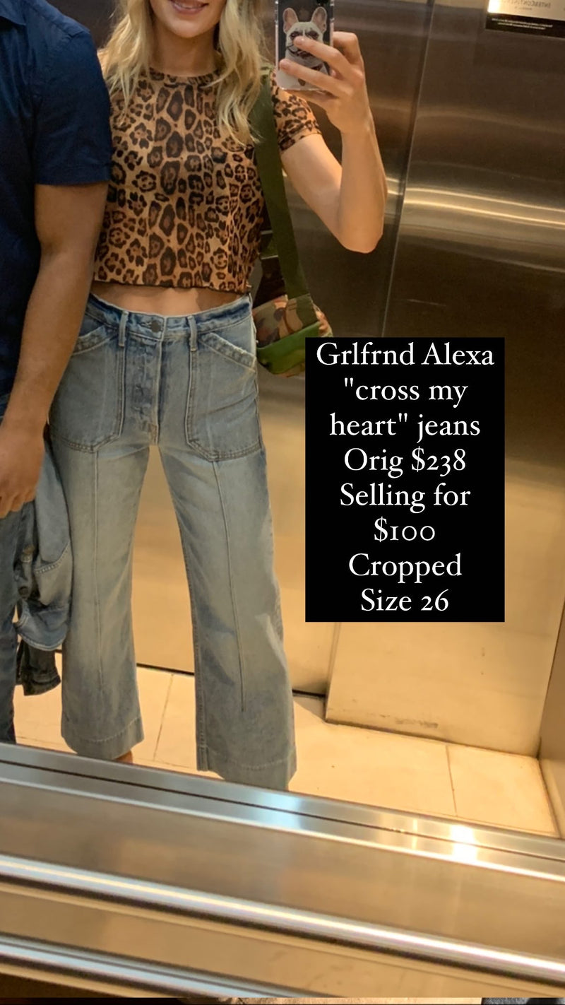 Pre- Owned GRLFRND "Alexa" Crop jean in Cross My Heart size 26